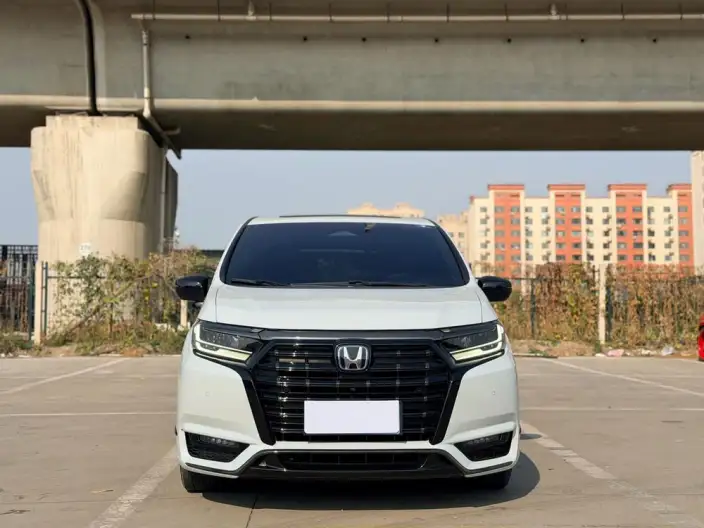 Honda Elysion 2024 Model 2.0L e:HEV Classic Edition