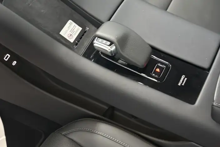 Aito M5 2022 Model Extended Range 4WD Ultimate Edition – фото 6