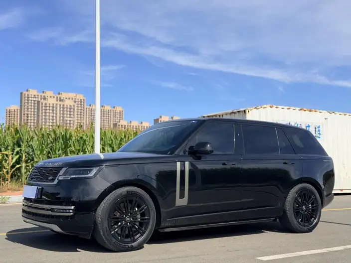 Range Rover 2023 Model 3.0 L6 400PS Shengshi VII seat Extended Edition
