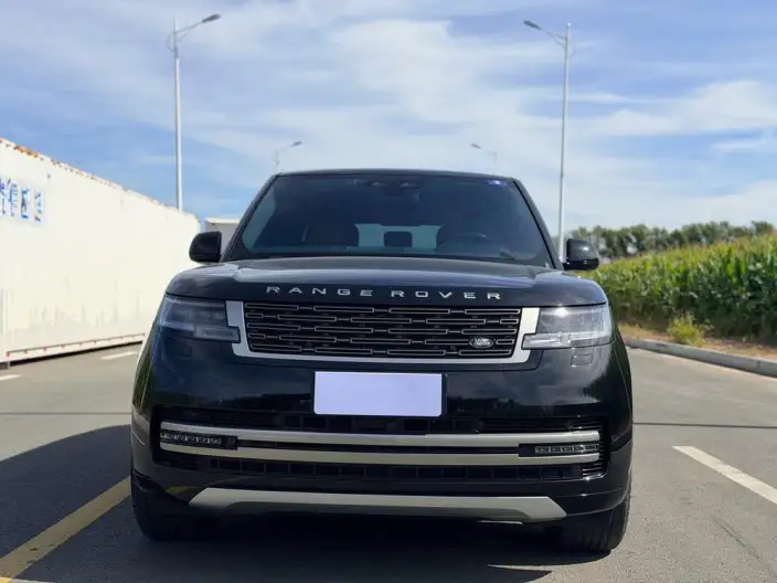 Range Rover 2023 Model 3.0 L6 400PS Shengshi VII seat Extended Edition