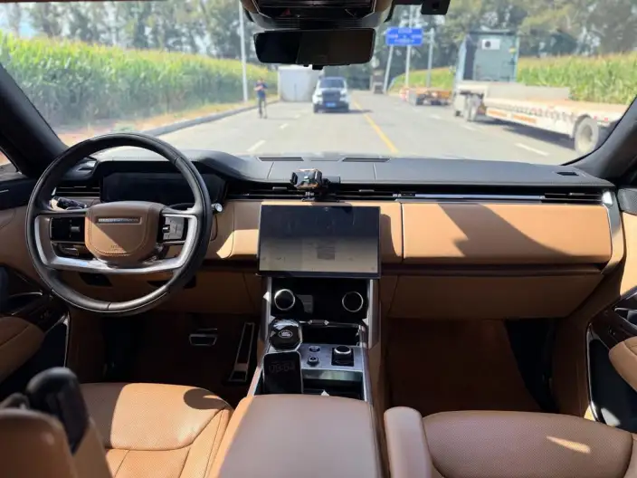 Range Rover 2023 Model 3.0 L6 400PS Shengshi VII seat Extended Edition – фото 9