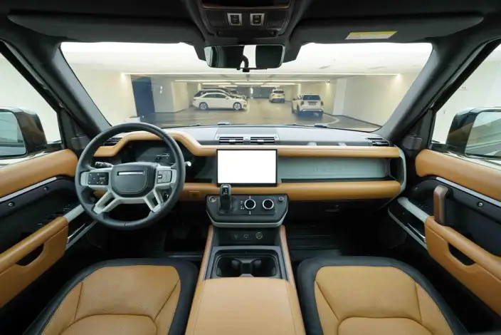 Land Rover Defender 2023 Model Facelift 110 P400 X-Dynamic HSE – фото 9