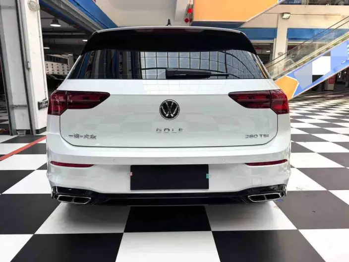 Volkswagen Golf 2021 Model 280TSI DSG R-Line – фото 5