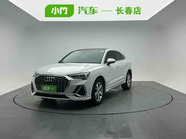 AUDI Q3 Sportback 2022 Model 35 TFSI Enterprising Model