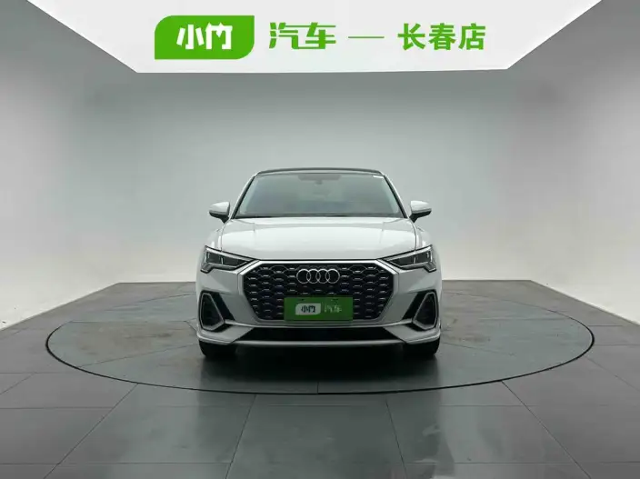 AUDI Q3 Sportback 2022 Model 35 TFSI Enterprising Model