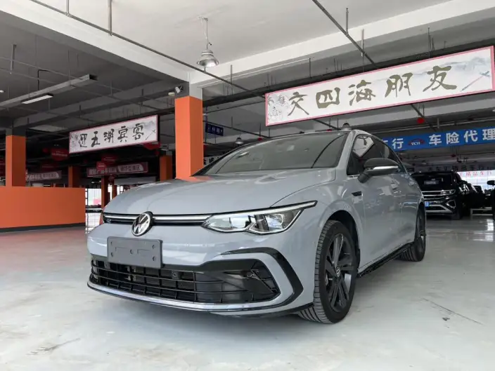 Volkswagen Golf 2023 Model 280TSI DSG R-Line