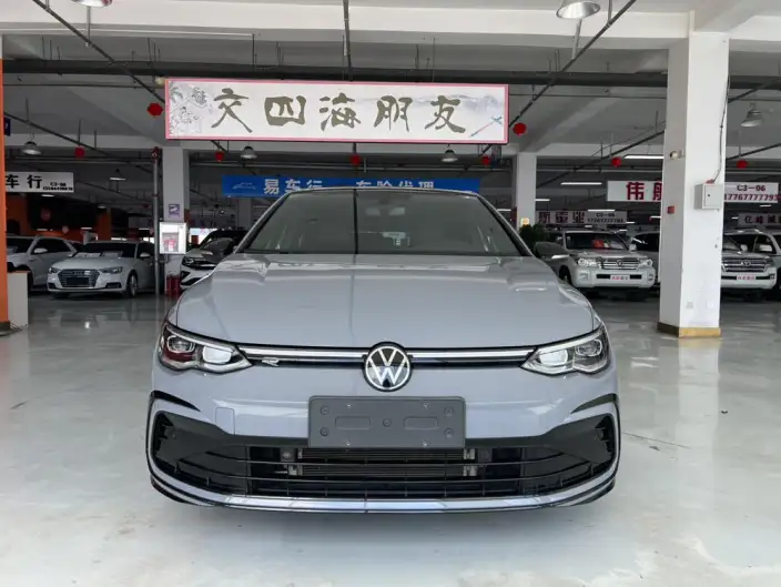 Volkswagen Golf 2023 Model 280TSI DSG R-Line