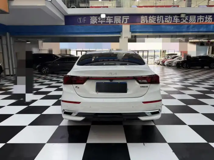 Kia K3 2021 Model Facelift 1.5L CVT Fashion Edition – фото 4