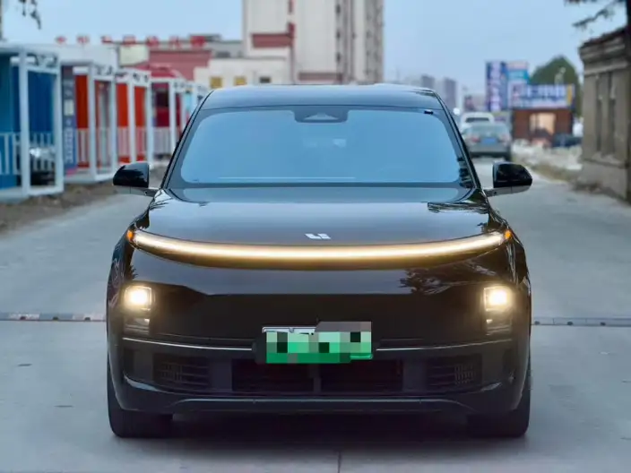 Li Auto L8 2023 Model Pro Edition