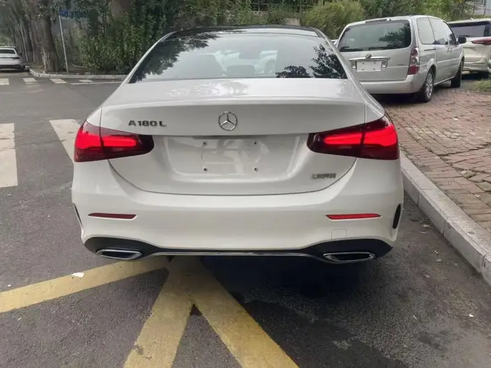 Mercedes-Benz A-class 2023 Model A 180 L Sports sedan – фото 5