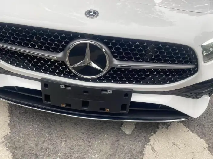 Mercedes-Benz A-class 2023 Model A 180 L Sports sedan – фото 10