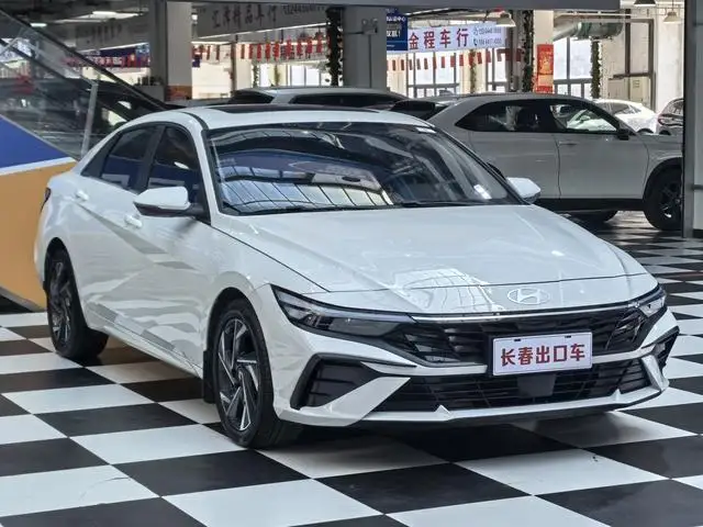 Hyundai Ioniq 2023 Model 1.5L CVT LUX Premium Edition