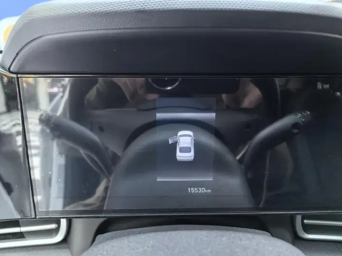 Hyundai Ioniq 2023 Model 1.5L CVT LUX Premium Edition – фото 8