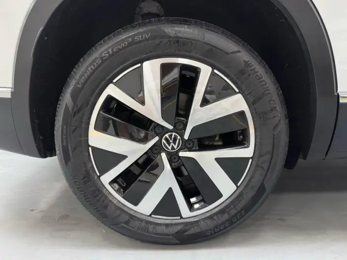 Volkswagen Tayron 2023 Model 280TSI 2WD Luxury Plus Advanced version – фото 7