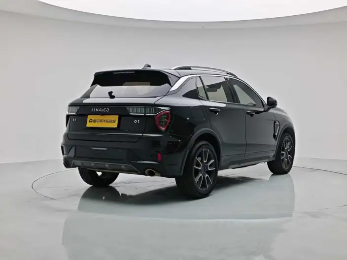 Lynk & Co 01 2021 Model 2.0TD 2WD Model Pro – фото 7
