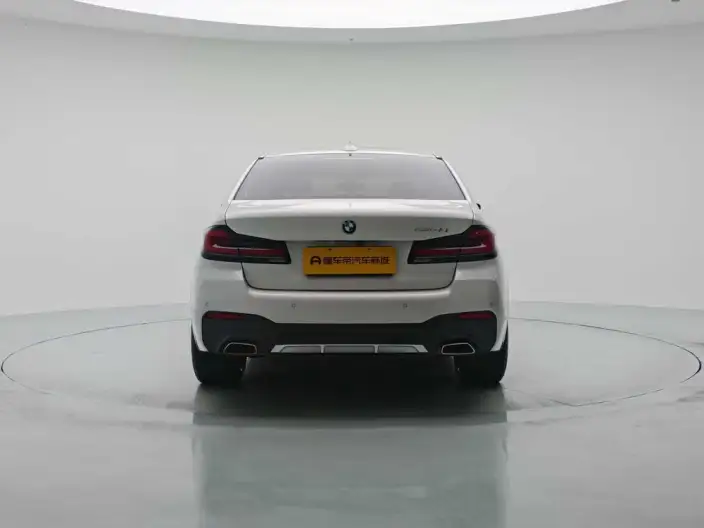 BMW 5 Series 2023 Model 530Li Leading Model M Sports Set – фото 6