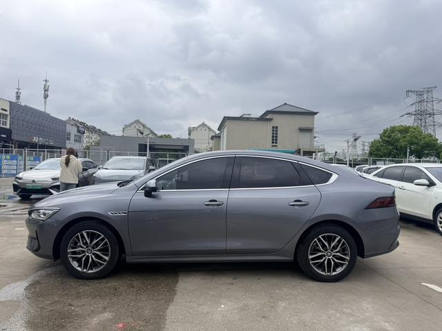 BYD Qin Plus EV 2023 Champion Edition 510km Leading – фото 5