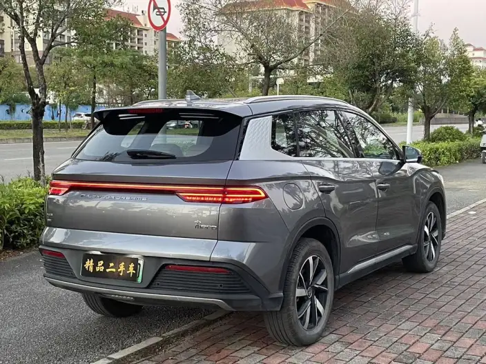 BYD Song Pro DM 2023 Model DM-i Champion Edition 71km Pilot Model – фото 6