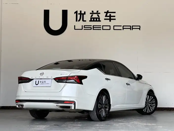 Nissan Teana 2022 Model 2.0L XL-Upr Premium Edition – фото 6