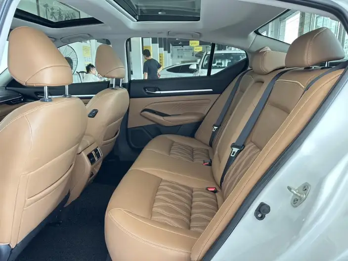 Nissan Teana 2022 Model 2.0L XL-Upr Premium Edition – фото 9