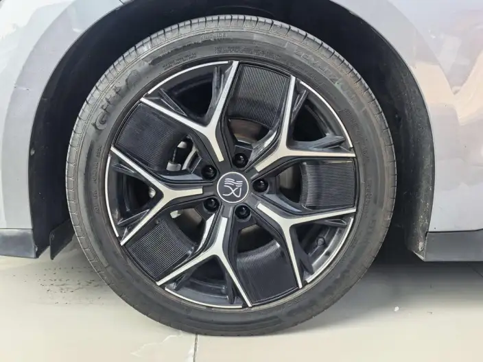 BYD Han EV 2024 Model Honor Edition 605KM Noble Model – фото 8