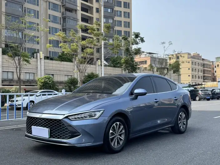 BYD Qin PLUS DM 2024 Model Honor Edition DM-i 55KM Leading Model – фото 1