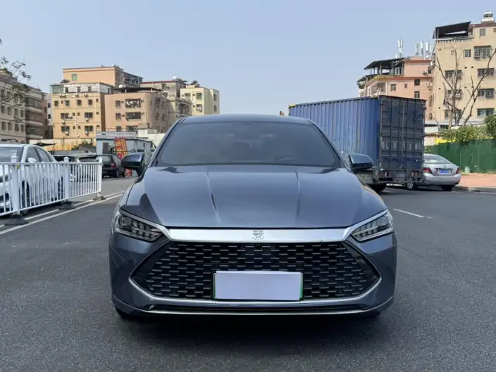 BYD Qin PLUS DM 2024 Model Honor Edition DM-i 55KM Leading Model – фото 2