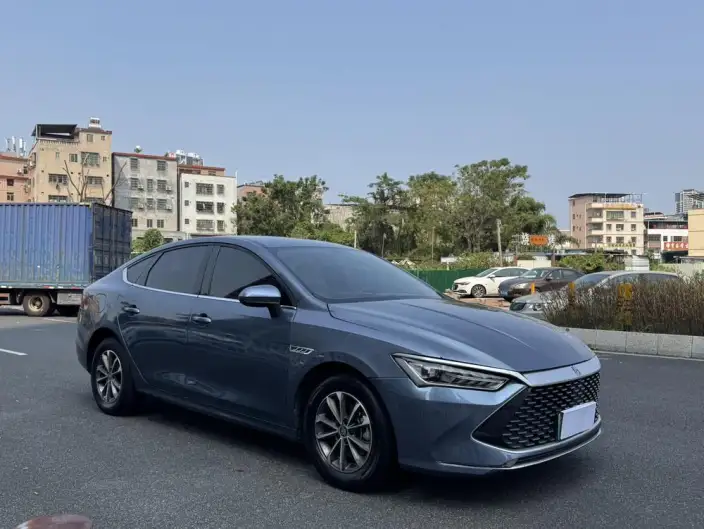 BYD Qin PLUS DM 2024 Model Honor Edition DM-i 55KM Leading Model – фото 3