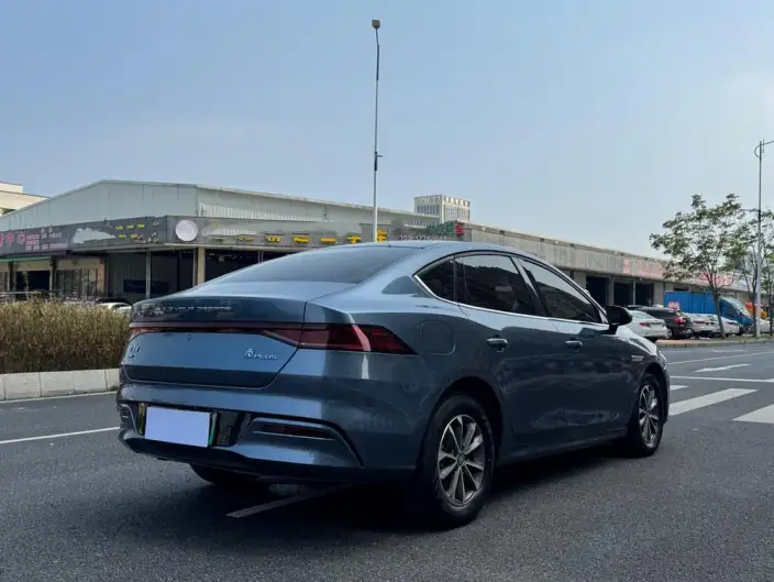 BYD Qin PLUS DM 2024 Model Honor Edition DM-i 55KM Leading Model – фото 6