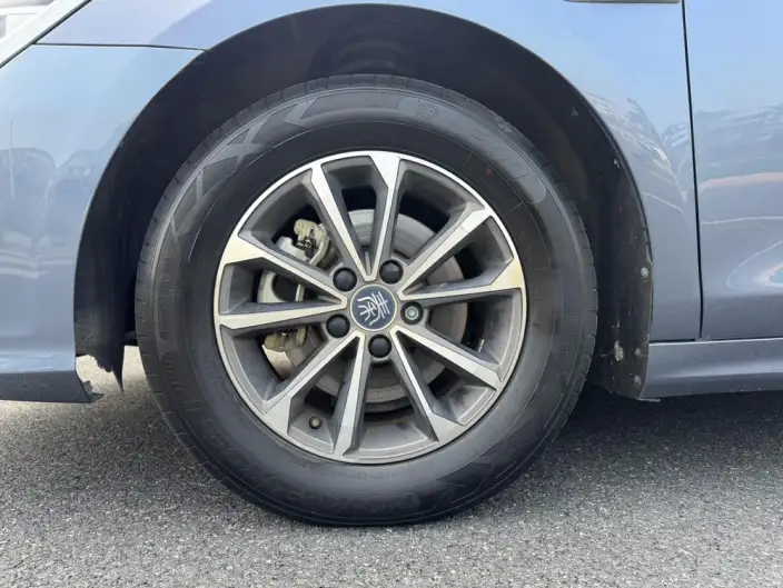 BYD Qin PLUS DM 2024 Model Honor Edition DM-i 55KM Leading Model – фото 7