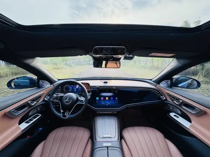Mercedes-Benz E-Class 2025 Model E 300 L Luxury Model sedan – фото 7