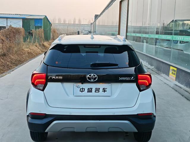 Toyota YARIS L Vios Модель 2021 года 1.5L CVT Leading version – фото 3