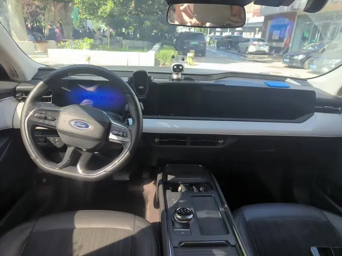 Ford Mondeo 2022 Model EcoBoost 245 Luxury Model – фото 5