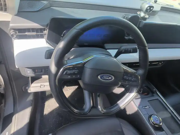 Ford Mondeo 2022 Model EcoBoost 245 Luxury Model – фото 7