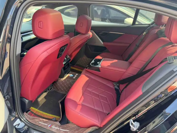 BMW 5 Series 2025 Model 525Li Luxury Set – фото 7