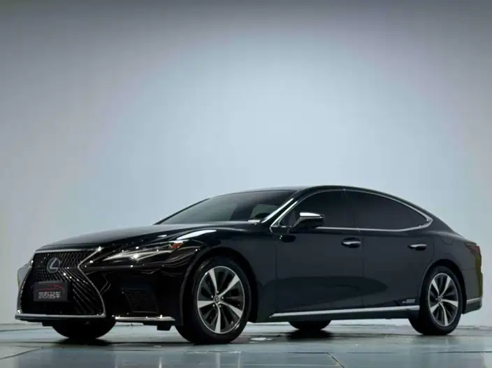 Lexus LS 2021 Model 500h Superior Edition – фото 1