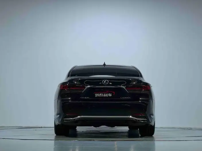 Lexus LS 2021 Model 500h Superior Edition – фото 6