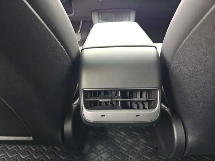 Model 3 2022 Model Rear-wheel drive version – фото 8