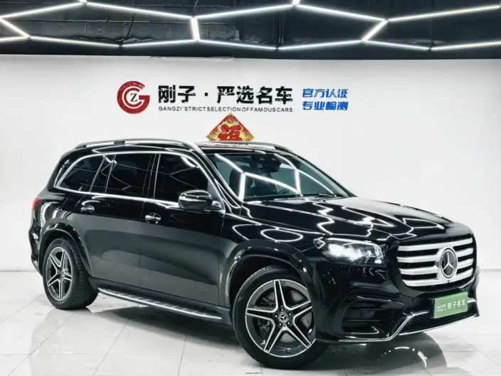 Mercedes-Benz GLS 2024 Model GLS 450 4MATIC Dynamic Model – фото 3