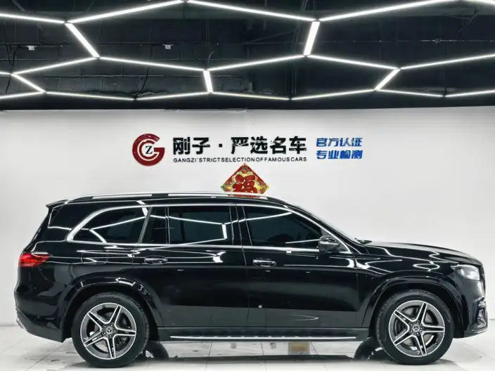 Mercedes-Benz GLS 2024 Model GLS 450 4MATIC Dynamic Model – фото 8