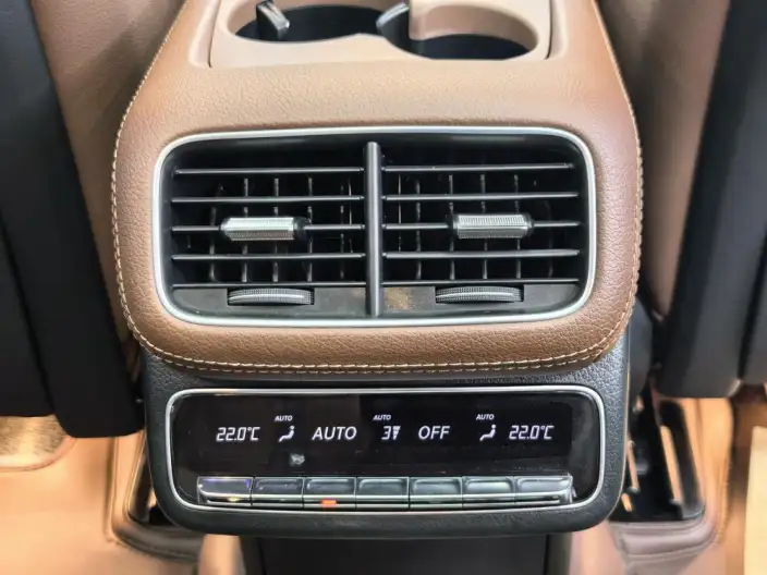 Mercedes-Benz GLS 2024 Model GLS 450 4MATIC Dynamic Model – фото 10