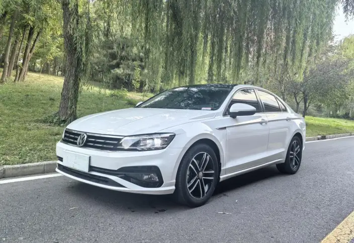 Volkswagen Lamando 2021 Model Facelift 280TSI DSG Comfort Edition – фото 1
