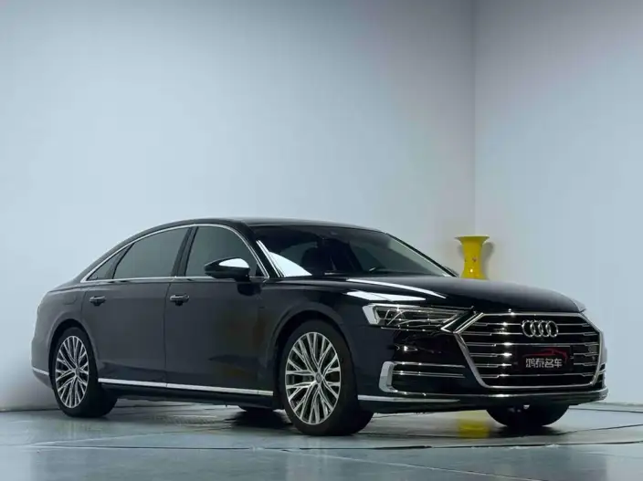 Audi A8 2022 Model A8L 50 TFSI quattro Comfort Model Collector Edition Edition