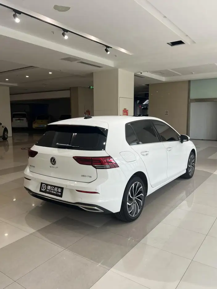 Volkswagen Golf 2024 Model 280TSI DSG Pro Lexiang Edition