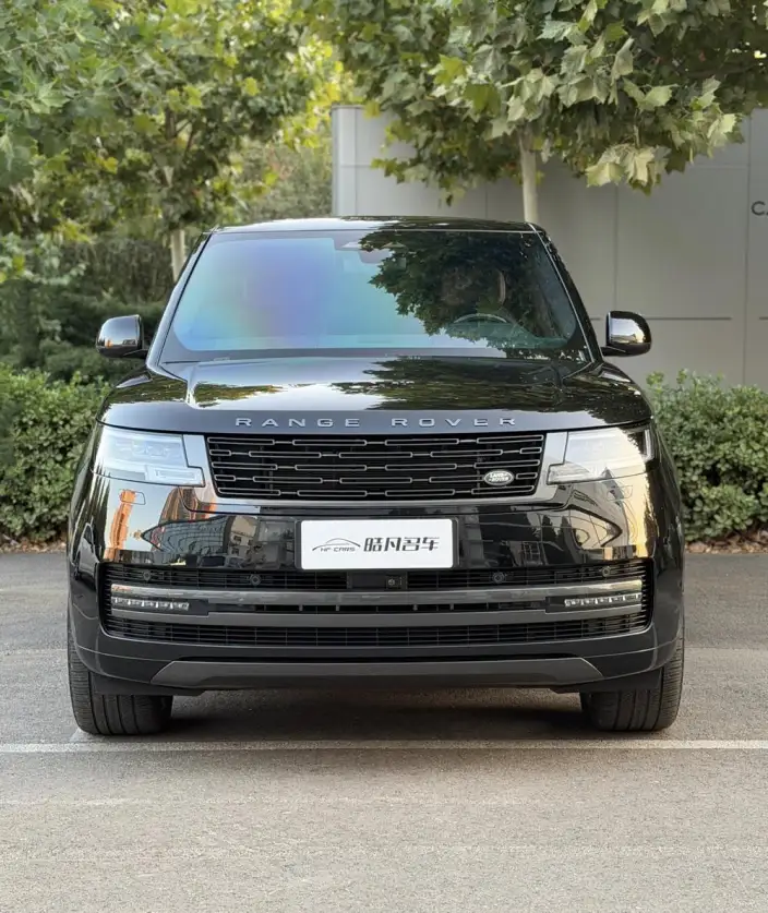 Range Rover 2024 Model 3.0 L6 360PS Shengshi Edition
