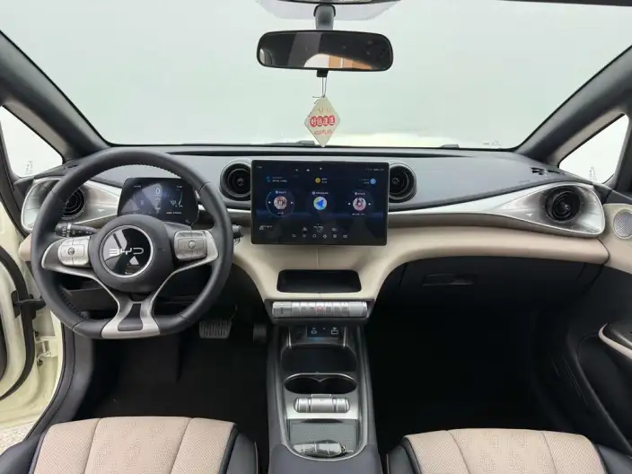 BYD Dolphin 2025 Model 420KM Free Edition – фото 7