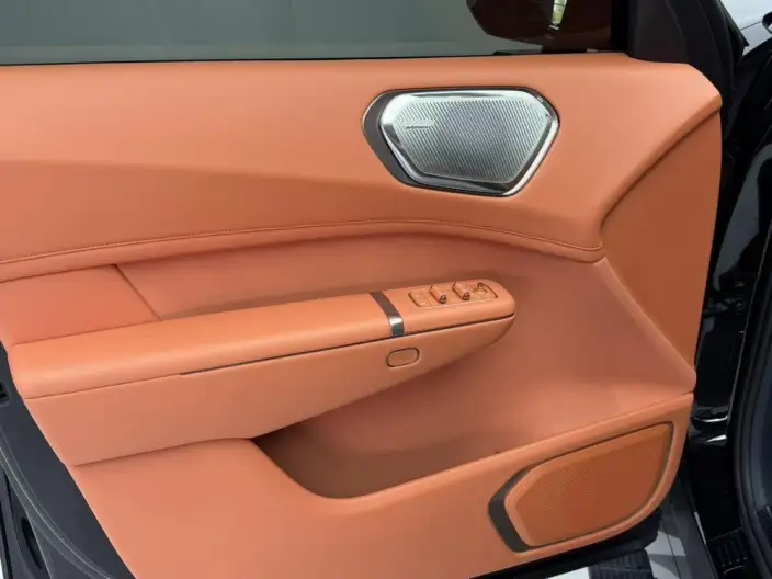 Lynk & Co 900 2025 Model 2.0T Ultra VI seat – фото 9