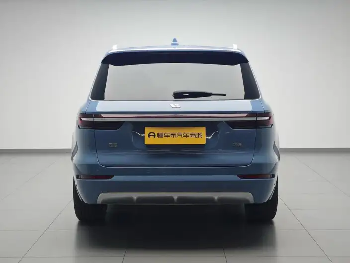 Li Auto ONE 2021 Model Extended Range 6 seat Edition – фото 6