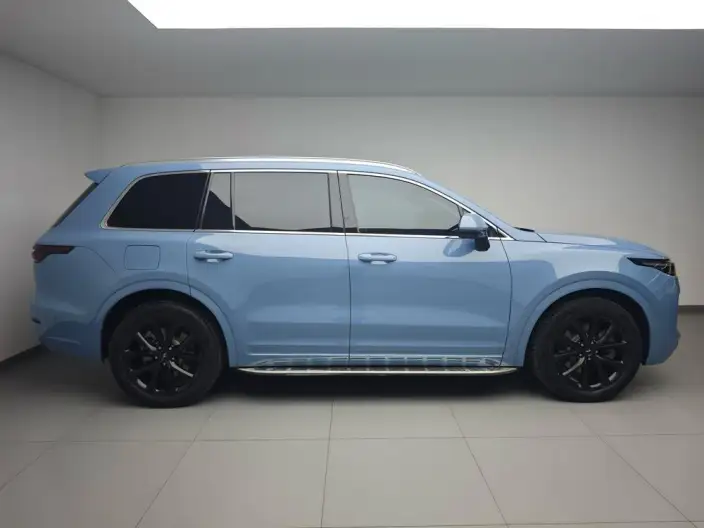 Li Auto ONE 2021 Model Extended Range 6 seat Edition – фото 8