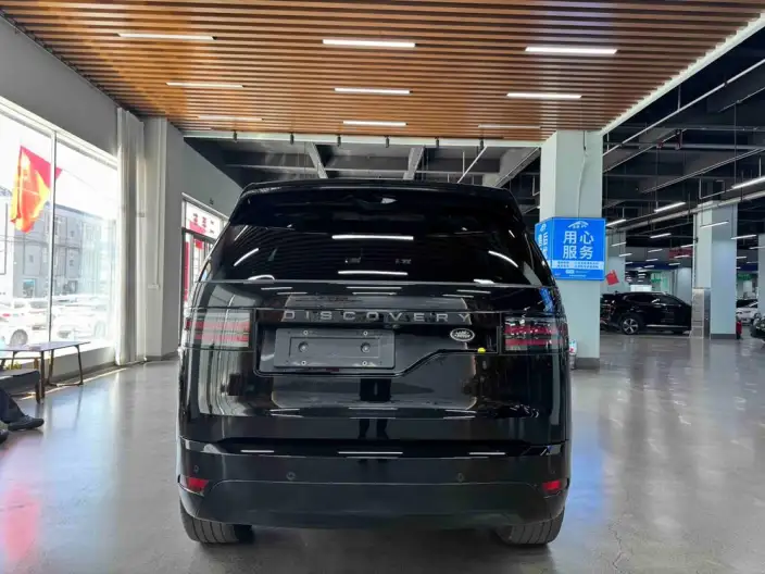 Land Rover Discovery 2024 Model 360PS R-Dynamic SE – фото 6